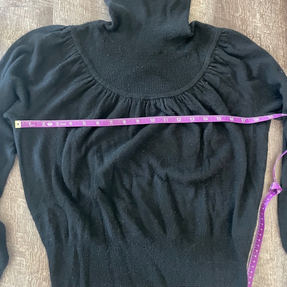 Madewell Shirred Balloon-Sleeve Turtleneck Sweater in Black, XS - Picture 6 of 12